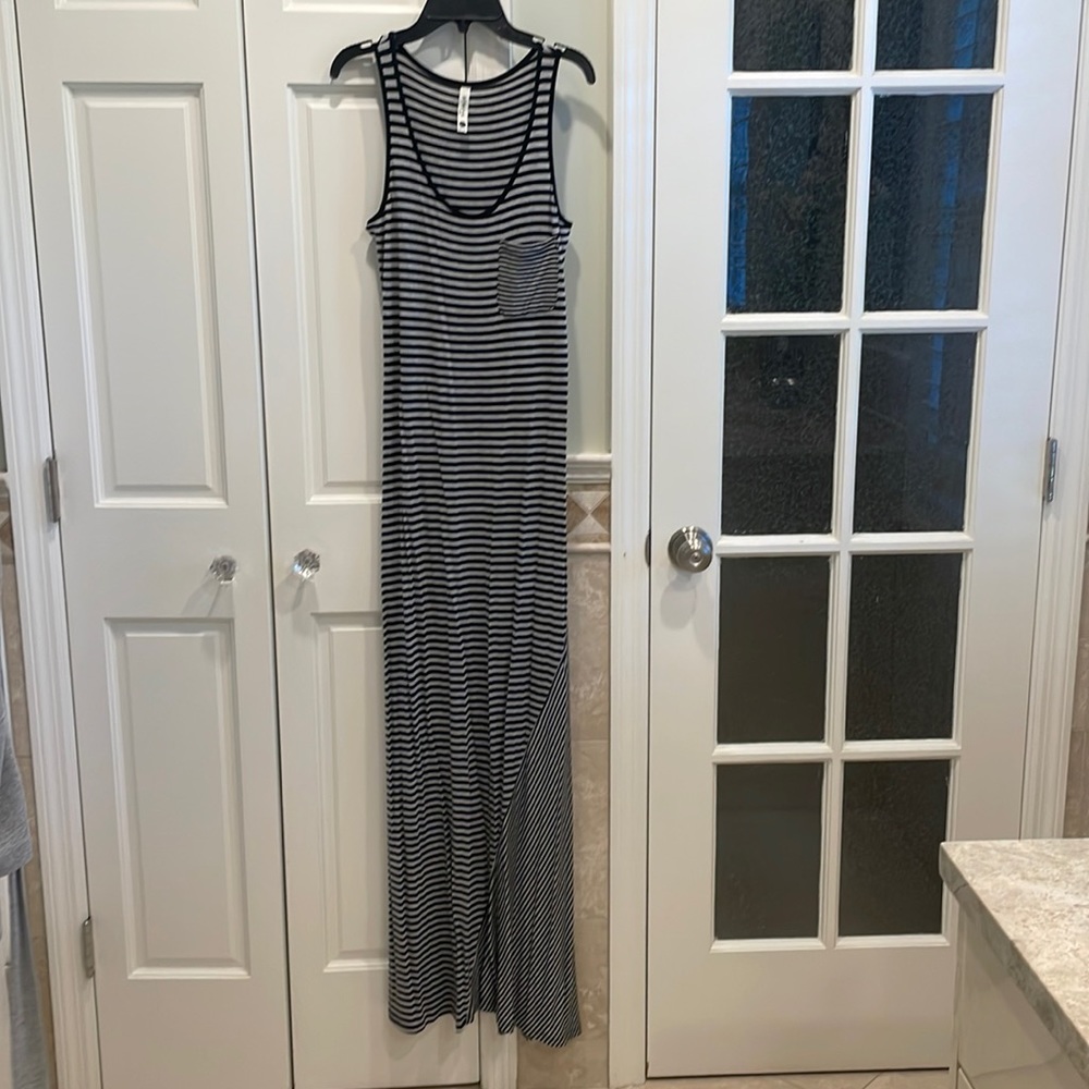 Black/ Grey striped XS long Maxidress